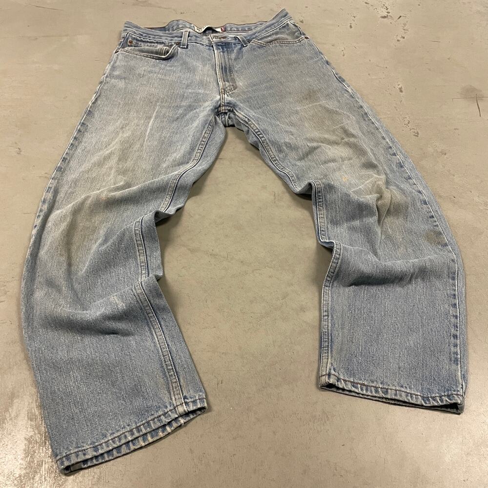 y2k faded baggy Levi’s 550 jeans 35x32